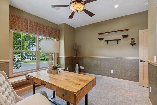 974 County Road C E, Maplewood, MN 55109