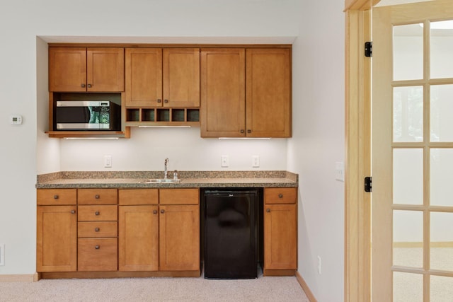 974 County Road C E, Maplewood, MN 55109