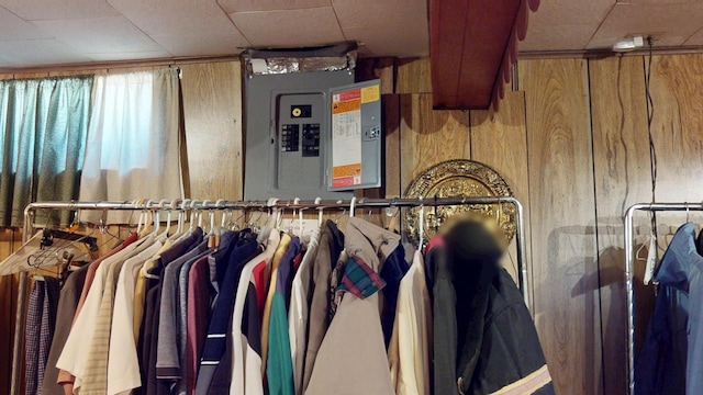 715 3rd Ave, Albert Lea, MN 56007 - utilities with electric panel