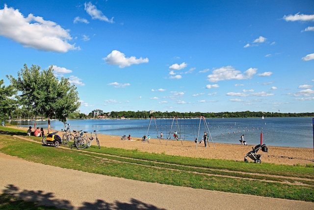3252 Fremont Ave S Unit 102, Minneapolis, MN 55408 - water view