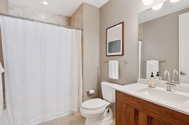222 2nd St SE Unit 1503, Minneapolis, MN 55414 - full bath featuring vanity, tile patterned flooring, and shower / bath combo with shower curtain