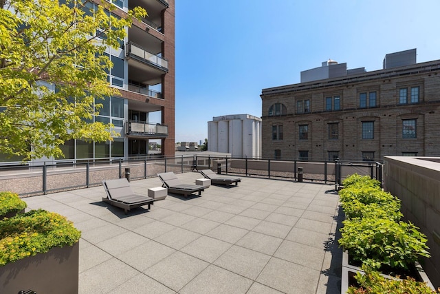 222 2nd St SE Unit 1503, Minneapolis, MN 55414 - view of community