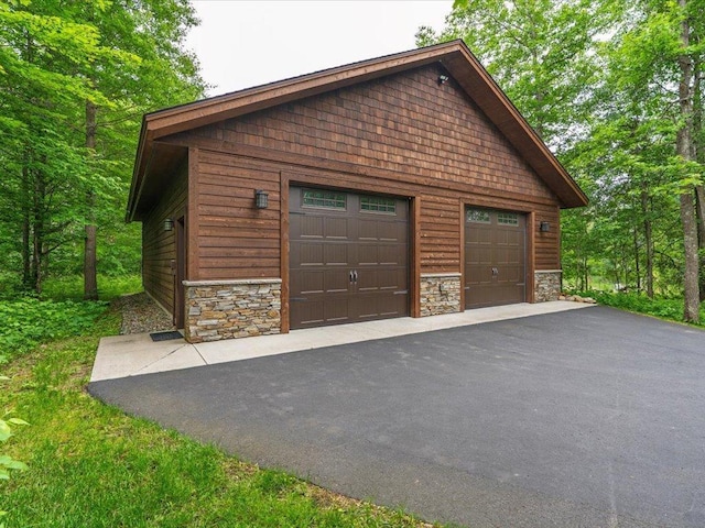 11034 Forest View Ct SW, Nisswa, MN 56468 - view of detached garage
