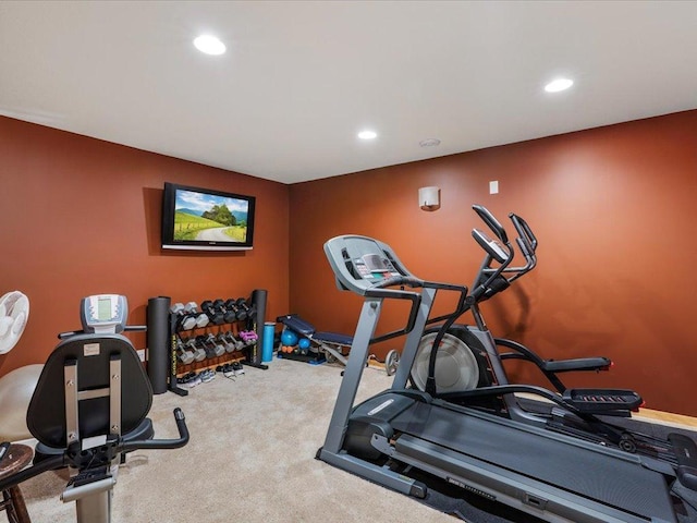 11034 Forest View Ct SW, Nisswa, MN 56468 - workout room featuring recessed lighting and carpet