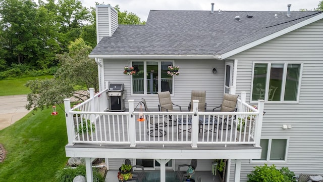 609 Main St E, Wabasha, MN 55981 - deck with a lawn
