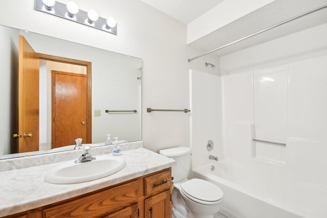 2513 Sumac Rdg, White Bear Lake, MN 55110 - full bath featuring vanity and  shower combination