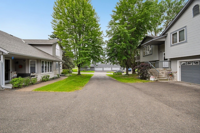 2513 Sumac Rdg, White Bear Lake, MN 55110 - view of yard
