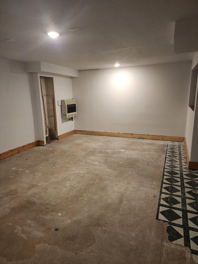 524 1st Ave SE, Wells, MN 56097 - finished basement featuring heating unit and recessed lighting