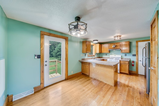 206 W St, Plum City, WI 54761 - photo 7