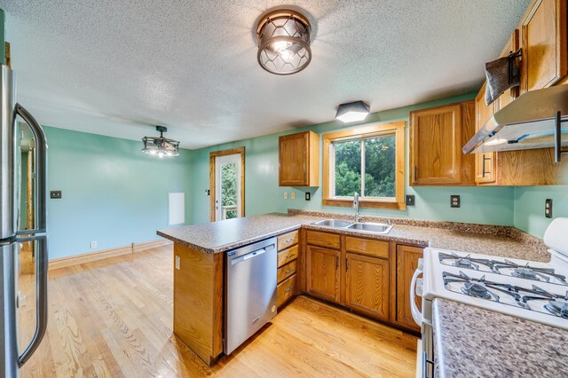 206 W St, Plum City, WI 54761 - photo 8