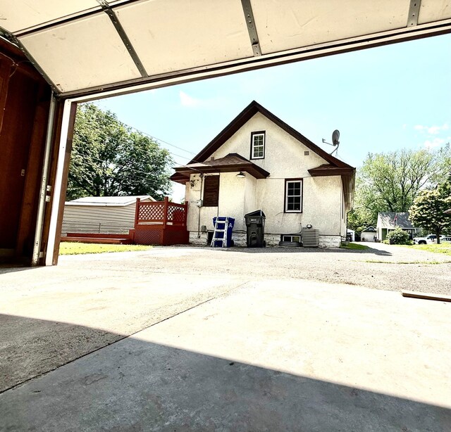 2112 Manitou Ave, Saint Paul, MN 55119 - view of garage