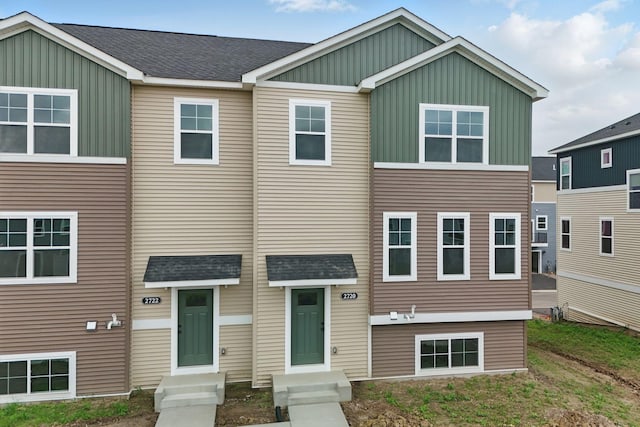 2720 Kepler Ave NE, Saint Michael, MN 55376 - townhome / multi-family property with board and batten siding and a shingled roof