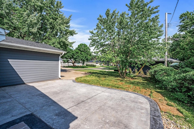 6901 Dawson Ln, Edina, MN 55435 - view of patio / terrace