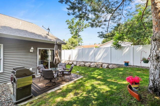 722 Hilltop Dr, Taylors Falls, MN 55084 - view of fenced backyard