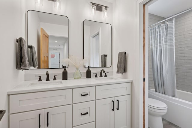 5043 42nd Ave S, Minneapolis, MN 55417 - bathroom with double vanity and shower / bathtub combination with curtain