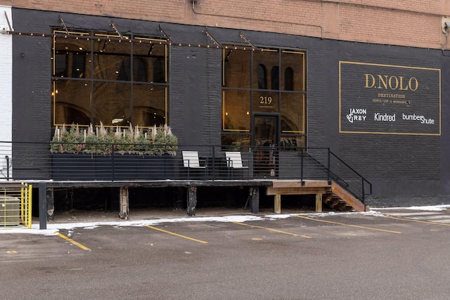 5043 42nd Ave S, Minneapolis, MN 55417 - view of building exterior featuring uncovered parking