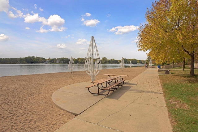 6541 Beach Rd, Eden Prairie, MN 55344 - view of community featuring a water view