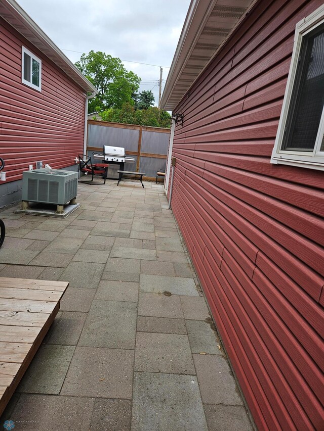 112 Lincoln St, Hitterdal, MN 56552 - photo 11