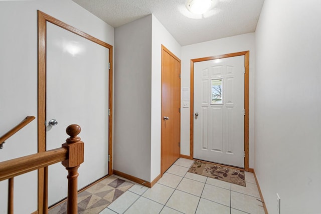 4929 Valley Dr NW, Rochester, MN 55901 - entryway with a textured ceiling