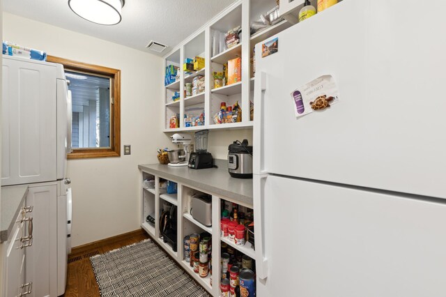 8011 County Road 13 SE, Delano, MN 55328 - view of storage area