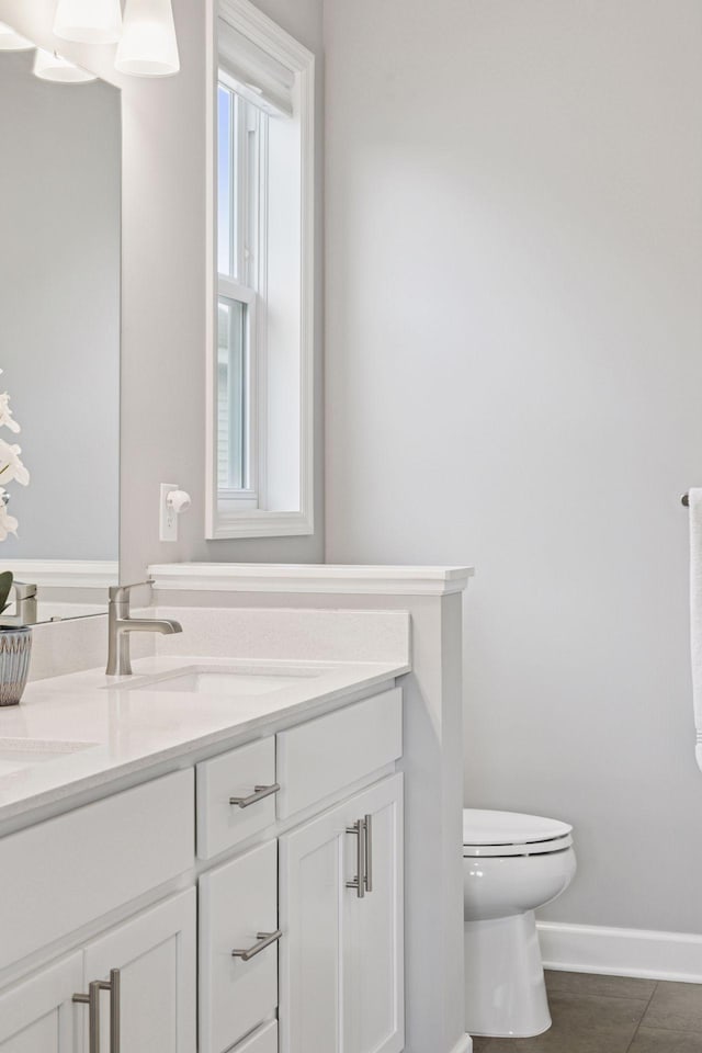3841 Hyde Ave N, Oakdale, MN 55128 - bathroom with toilet and vanity