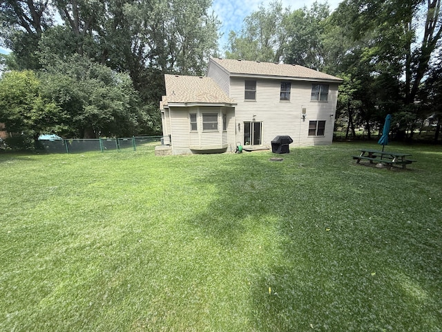 2228 Douglynn Ln, Saint Paul, MN 55119 - back of house