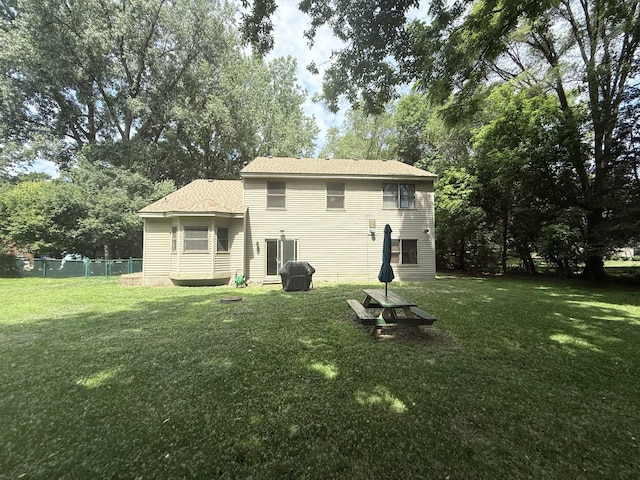 2228 Douglynn Ln, Saint Paul, MN 55119 - back of house