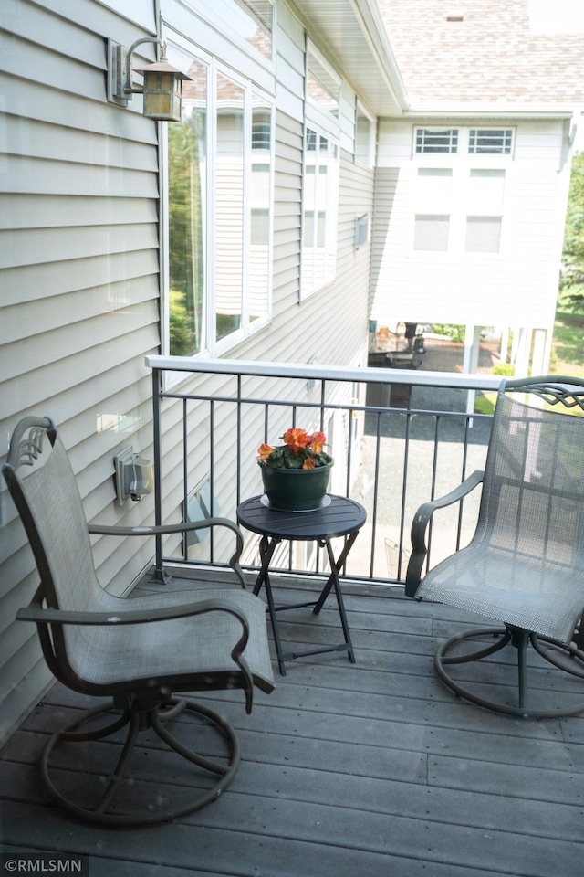 14578 Hunters Ln, Savage, MN 55378 - view of balcony