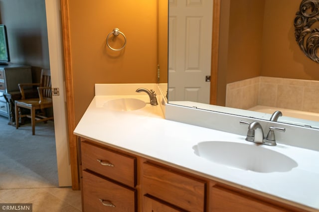 14578 Hunters Ln, Savage, MN 55378 - bathroom featuring double vanity and a garden tub