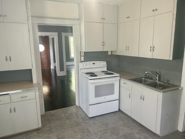 604 7th Ave E, Alexandria, MN 56308 - kitchen featuring electric stove and light countertops