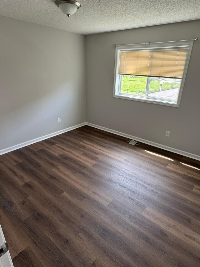 403 Cardinal St, Mora, MN 55051 - photo 8