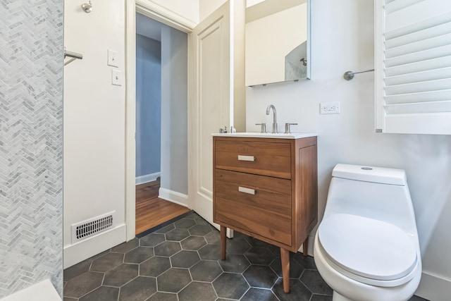 5223 15th Ave S, Minneapolis, MN 55417 - bathroom featuring vanity and tile patterned flooring