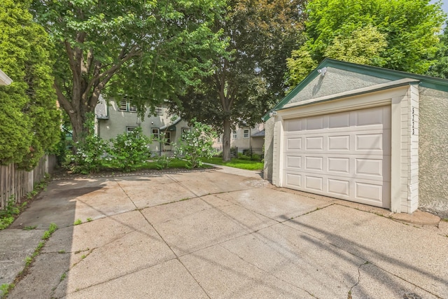 5223 15th Ave S, Minneapolis, MN 55417 - detached garage with driveway