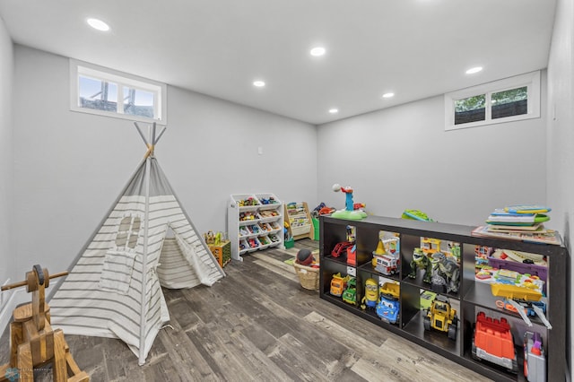 106 37th Ave S, Moorhead, MN 56560 - playroom featuring wood finished floors, recessed lighting, and healthy amount of natural light