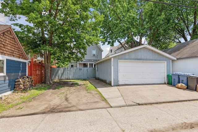 3208 Pleasant Ave, Minneapolis, MN 55408 - view of front facade with a detached garage