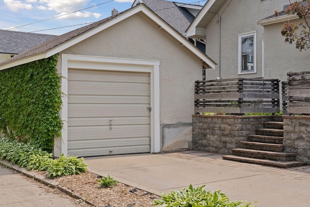 720 40th St, Minneapolis, MN 55409 - view of garage