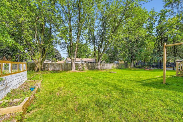 7808 Shingle Creek Dr, Brooklyn Park, MN 55443 - photo 25