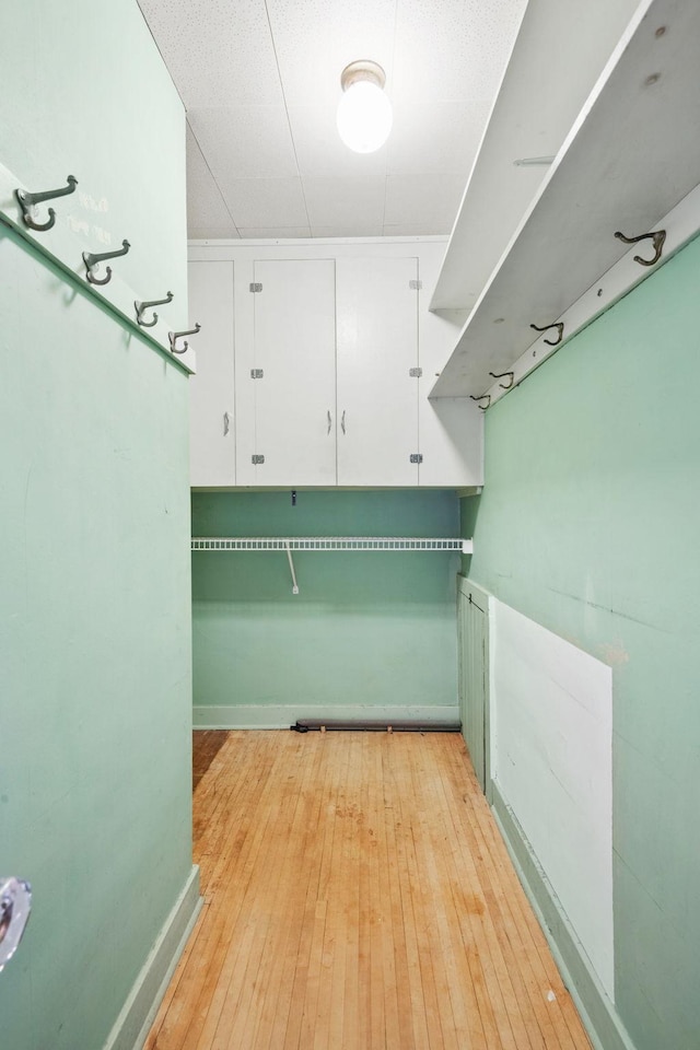 4300 Beard Ave S, Minneapolis, MN 55410 - walk in closet featuring light wood-style floors