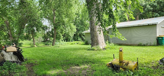 730 Front St, Albert Lea, MN 56007 - view of green lawn