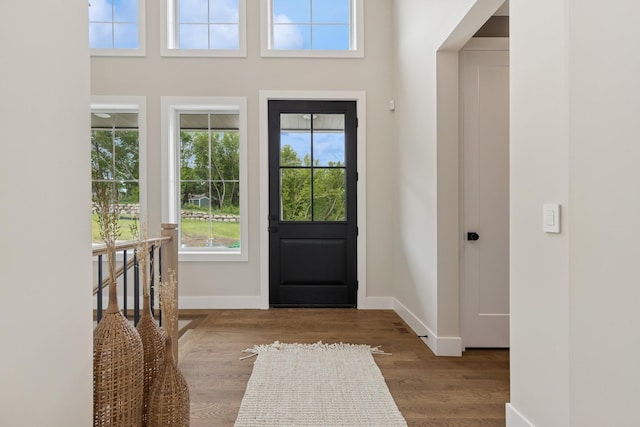 2706 Lakeview Ct, Little Canada, MN 55117 - entrance foyer with wood finished floors and baseboards