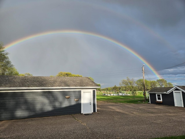 3178 253rd Ave NW, Isanti, MN 55040 - view of garage