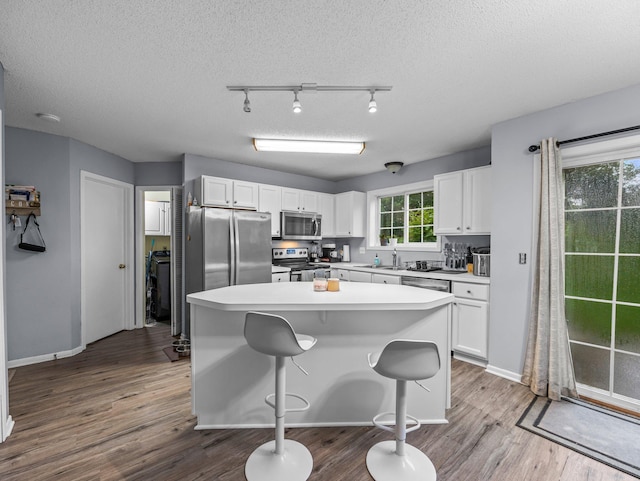 597 Mission Hills Way W, Chanhassen, MN 55317 - photo 8