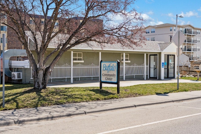 711 9th St NW, Buffalo, MN 55313 - view of building exterior