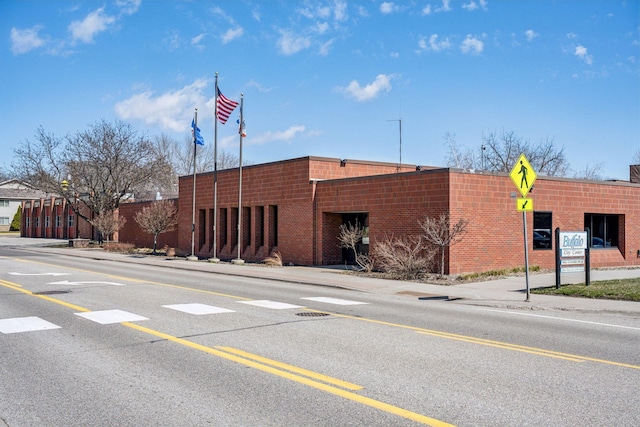 711 9th St NW, Buffalo, MN 55313 - view of building exterior