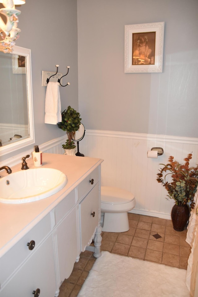 4497 Oak Leaf Ct, Vadnais Heights, MN 55127 - photo 18
