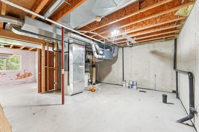 936 Waterford Way, Jordan, MN 55352 - below grade area with heating unit and gas water heater