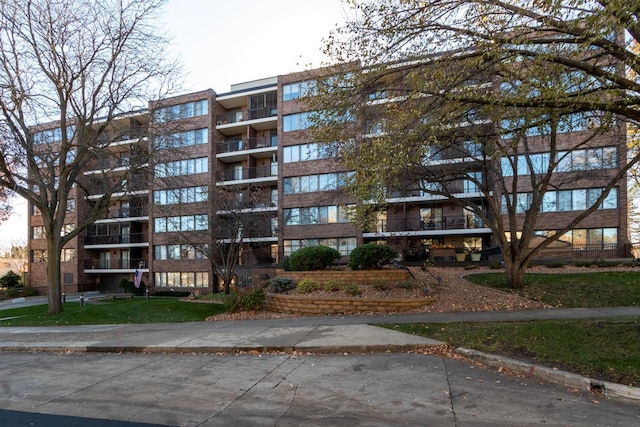 600 4th St SW Unit 401, Rochester, MN 55902 - view of apartment building / complex