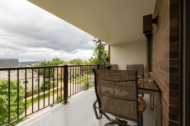 600 4th St SW Unit 401, Rochester, MN 55902 - view of balcony