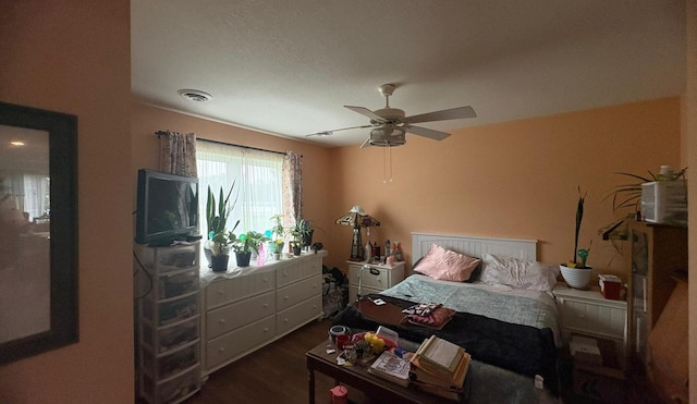 418 Alfred Ct SW, Eyota, MN 55934 - bedroom featuring wood finished floors and ceiling fan