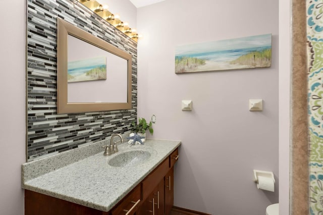 8824 134th St W, Apple Valley, MN 55124 - bathroom featuring decorative backsplash and vanity